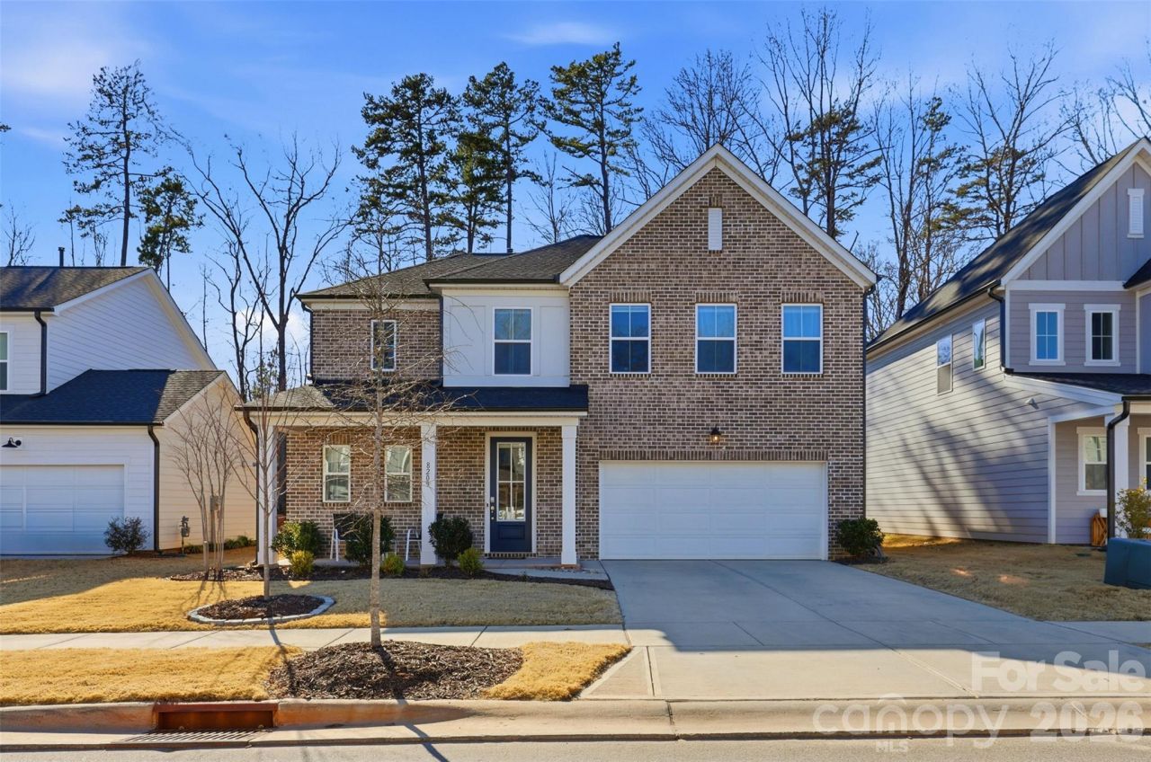 8209 Franklin Trail Street, Mint Hill, NC 28227 Main Photo