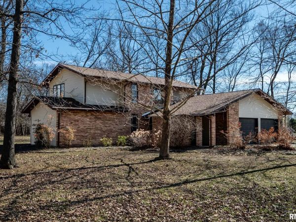 11580 Sherry Lynn Drive, Carbondale, IL 62901