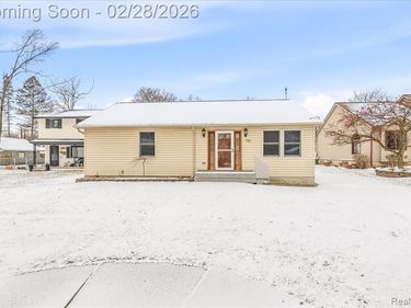 795 N Parent Street, Westland, MI 48185