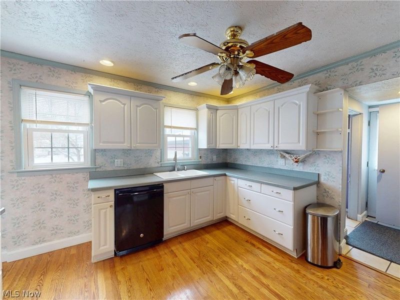 7911 S Ridge Road, Madison, OH 44057 Photo 16