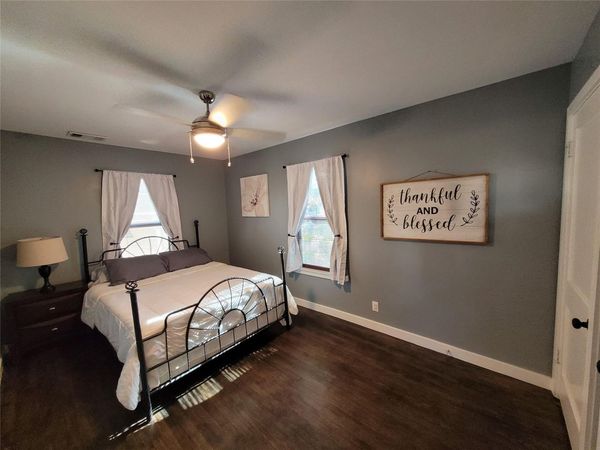 206 W 55th 1/2 ST, Austin, TX 78751