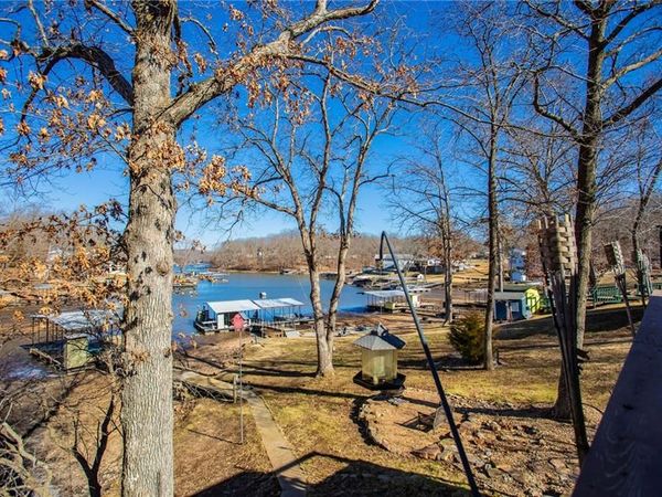 29613 Forthview Road, Edwards, MO 65326