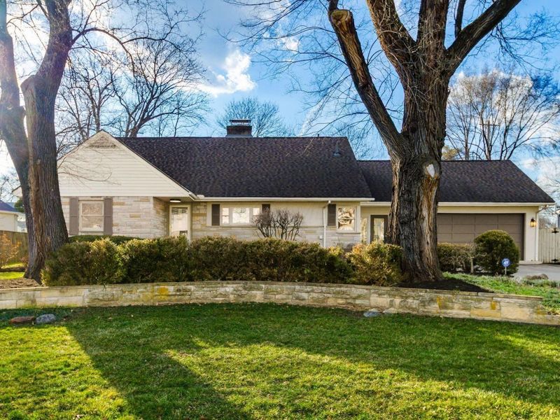 41 S Broadleigh Road, Columbus, OH 43209 Photo 1