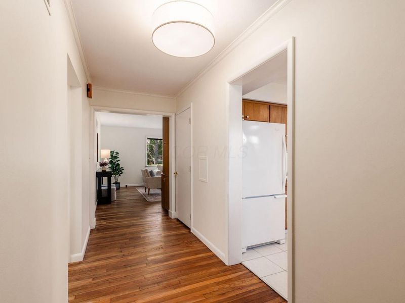 41 S Broadleigh Road, Columbus, OH 43209 Photo 50