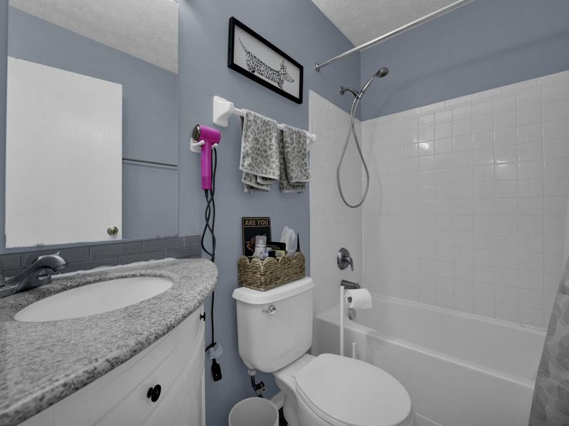 6100 Federalist Drive, Galloway, OH 43119 Photo 25