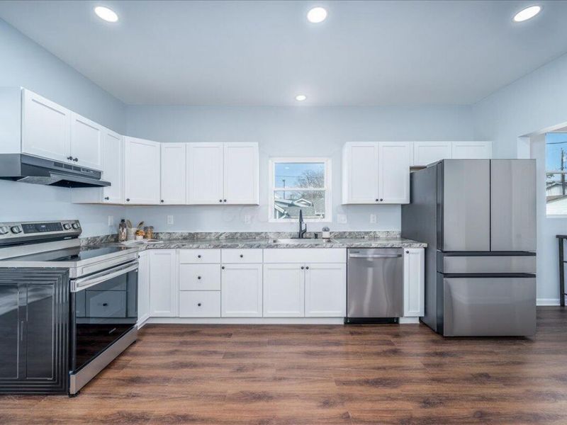 446 E Franklin Street , Circleville, OH 43113 Photo 9