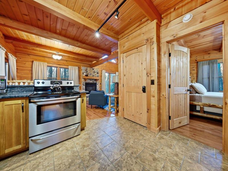 15399 Clapper Hollow Road, Laurelville, OH 43135 Photo 18