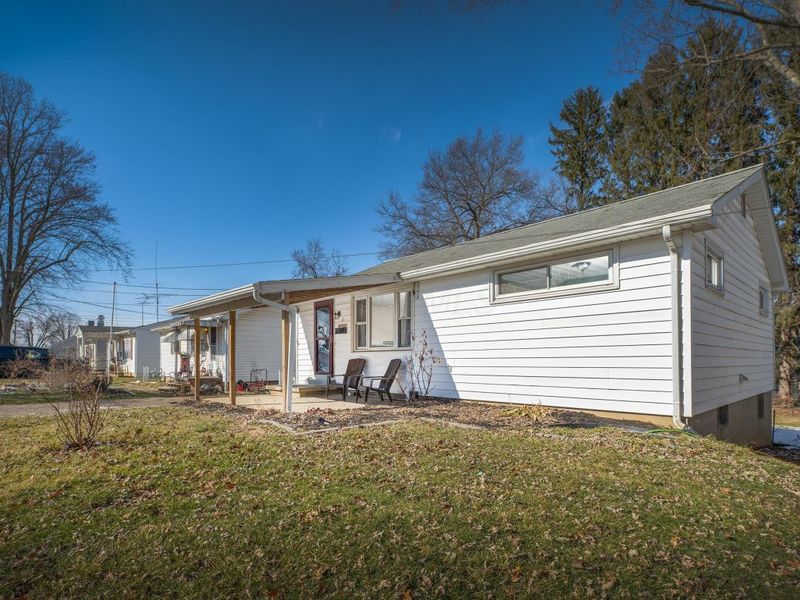 11 Parrott Street , Mount Vernon, OH 43050 Photo 2