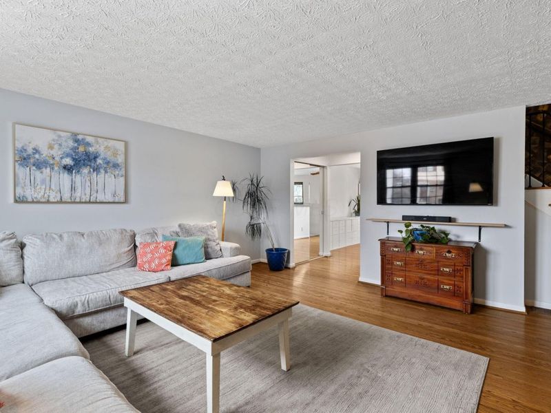 2813 Kingsrowe Court , Unit 43, Columbus, OH 43209 Photo 4