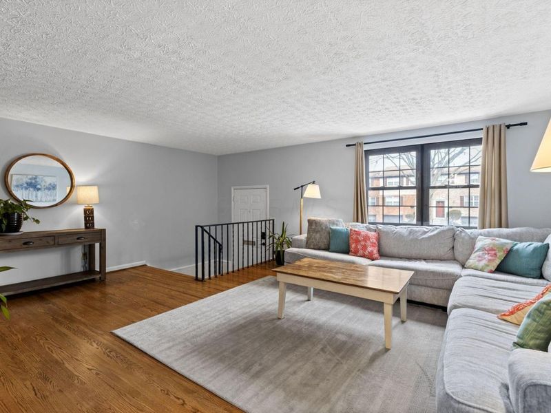 2813 Kingsrowe Court , Unit 43, Columbus, OH 43209 Photo 5