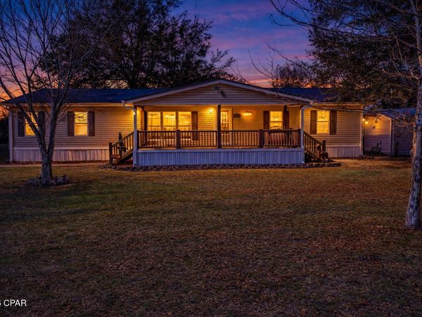 2557 N County Highway 183, Defuniak Springs, FL 32433