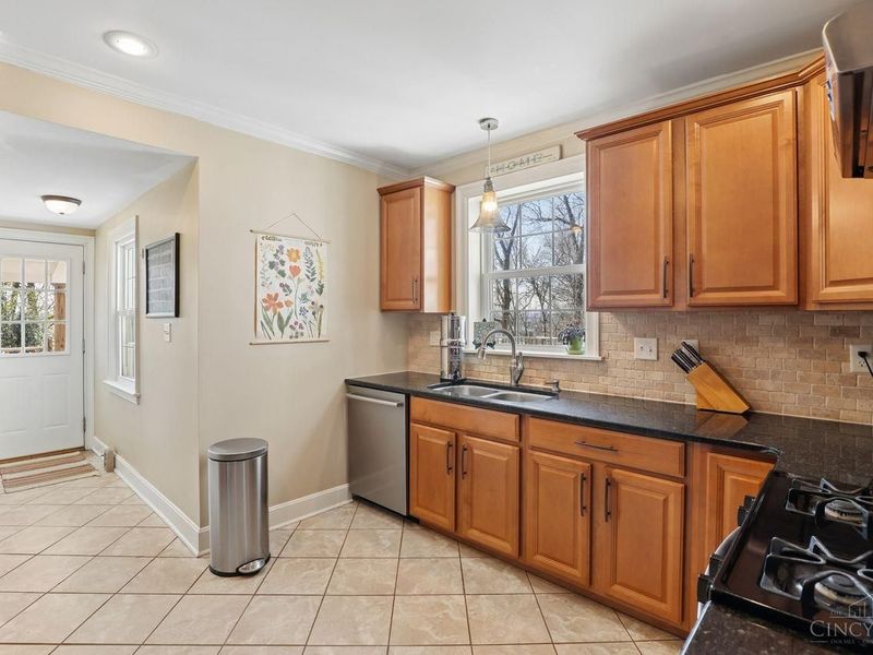 3817 Davenant Avenue, Cincinnati, OH 45213 Photo 14