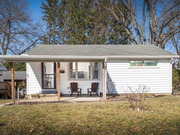 11 Parrott St, Mount Vernon, OH 43050