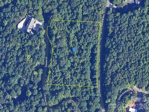 1229 Kanawa Lane , Arden, NC 28704