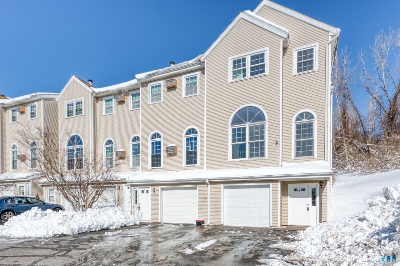 350 Bristol, Unit APT C1, Waterbury, CT 06708 Main Photo