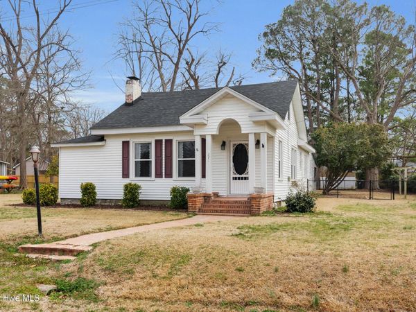 271 Farmlife Avenue, Vanceboro, NC 28586