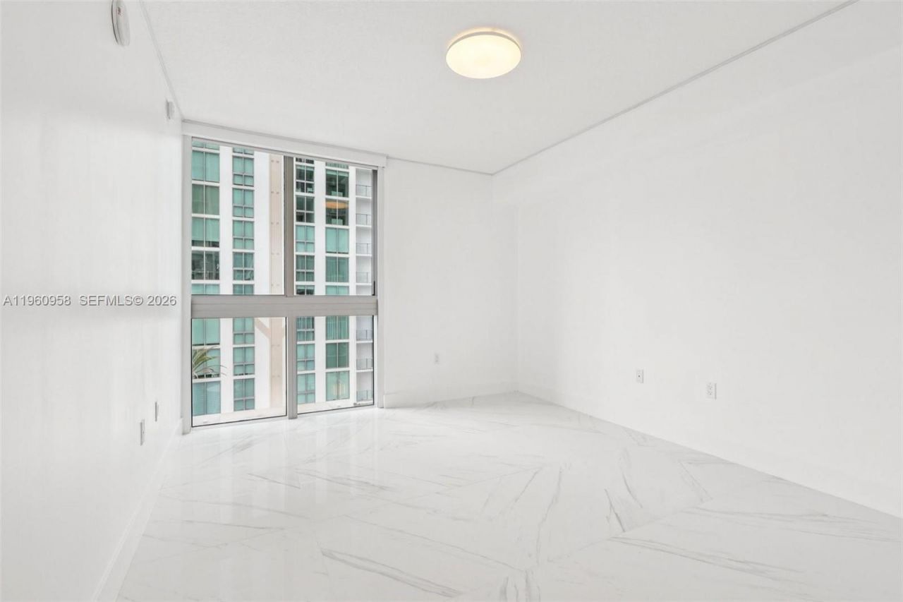 330 Sunny Isles Blvd, Unit 5-907, Sunny Isles Beach, FL 33160 Photo