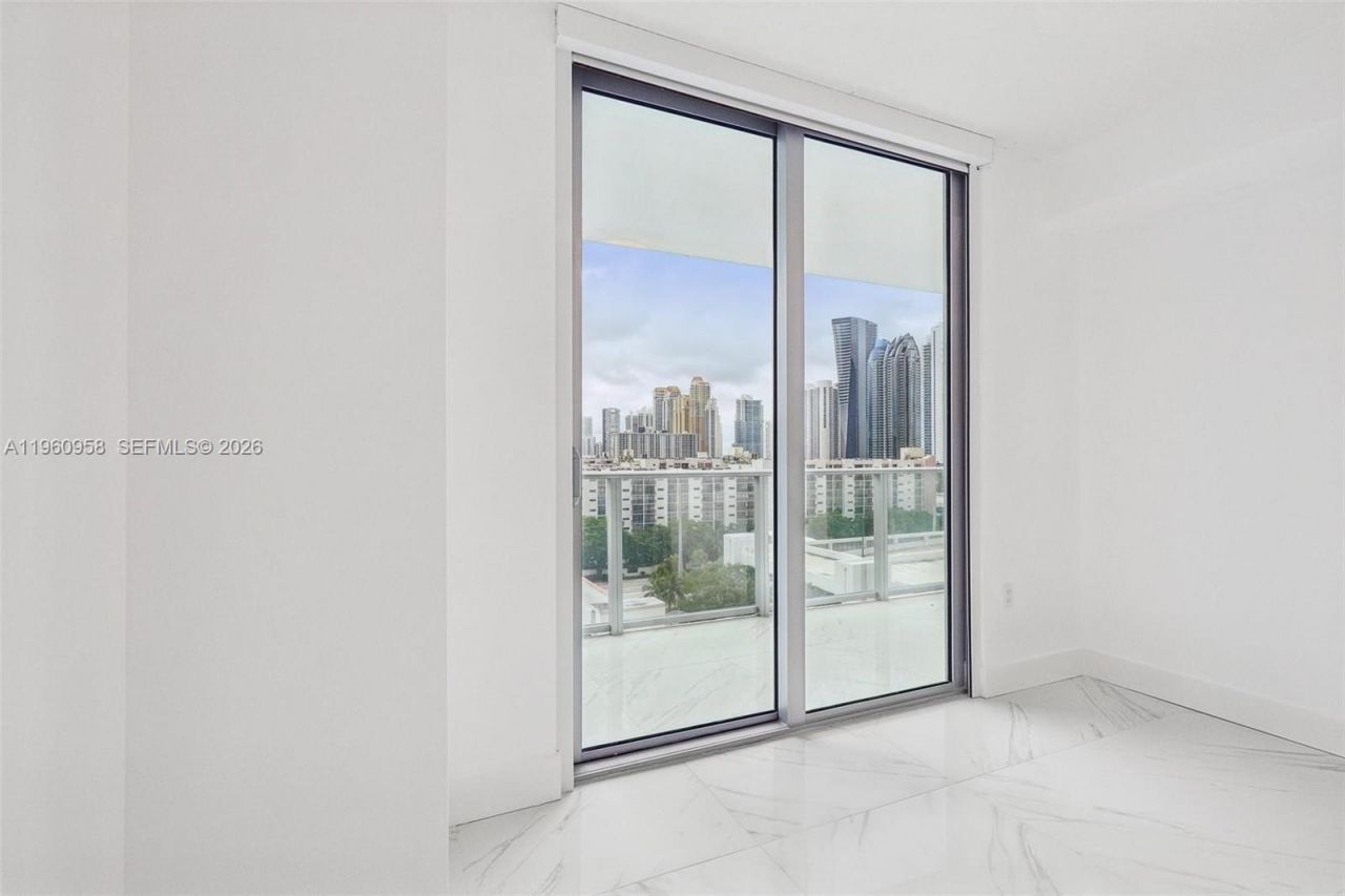 330 Sunny Isles Blvd, Unit 5-907, Sunny Isles Beach, FL 33160 Photo