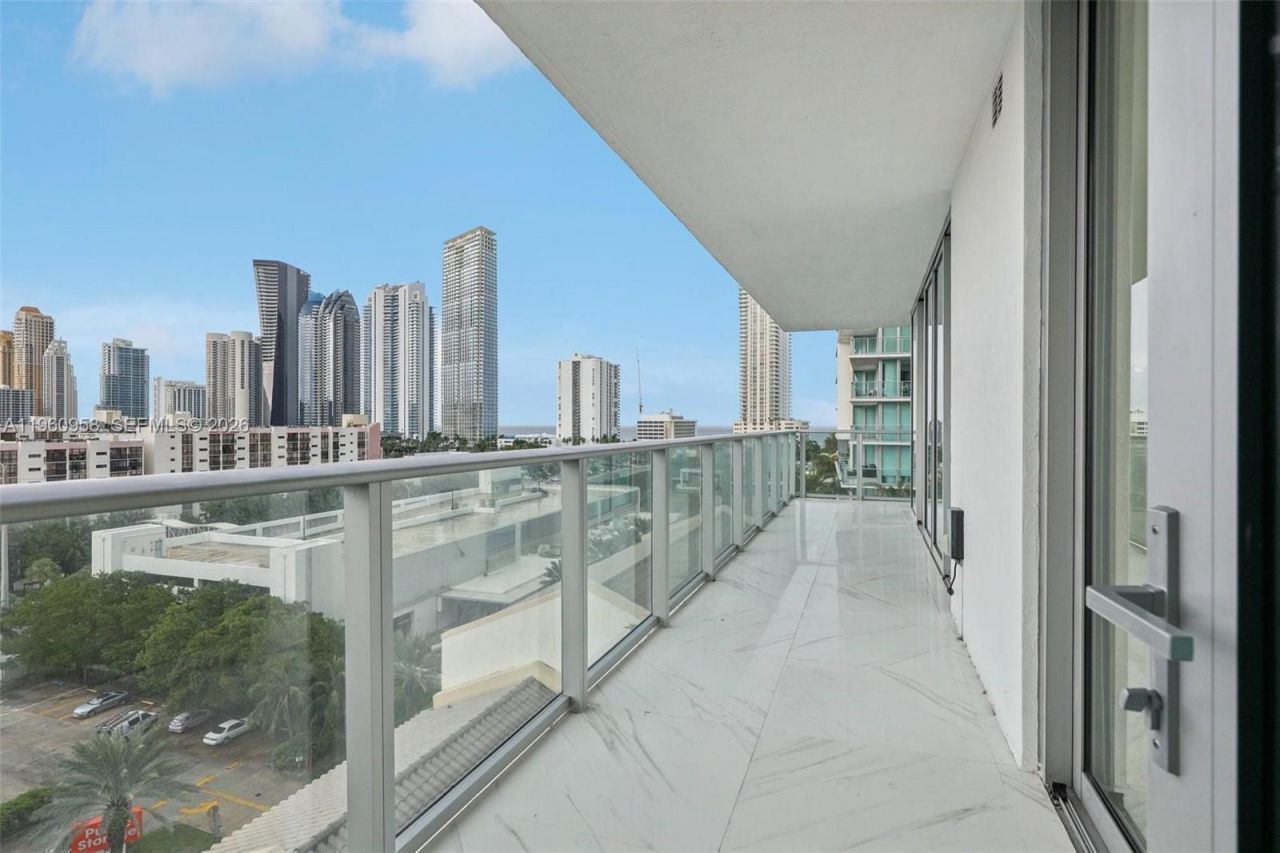 330 Sunny Isles Blvd, Unit 5-907, Sunny Isles Beach, FL 33160 Photo