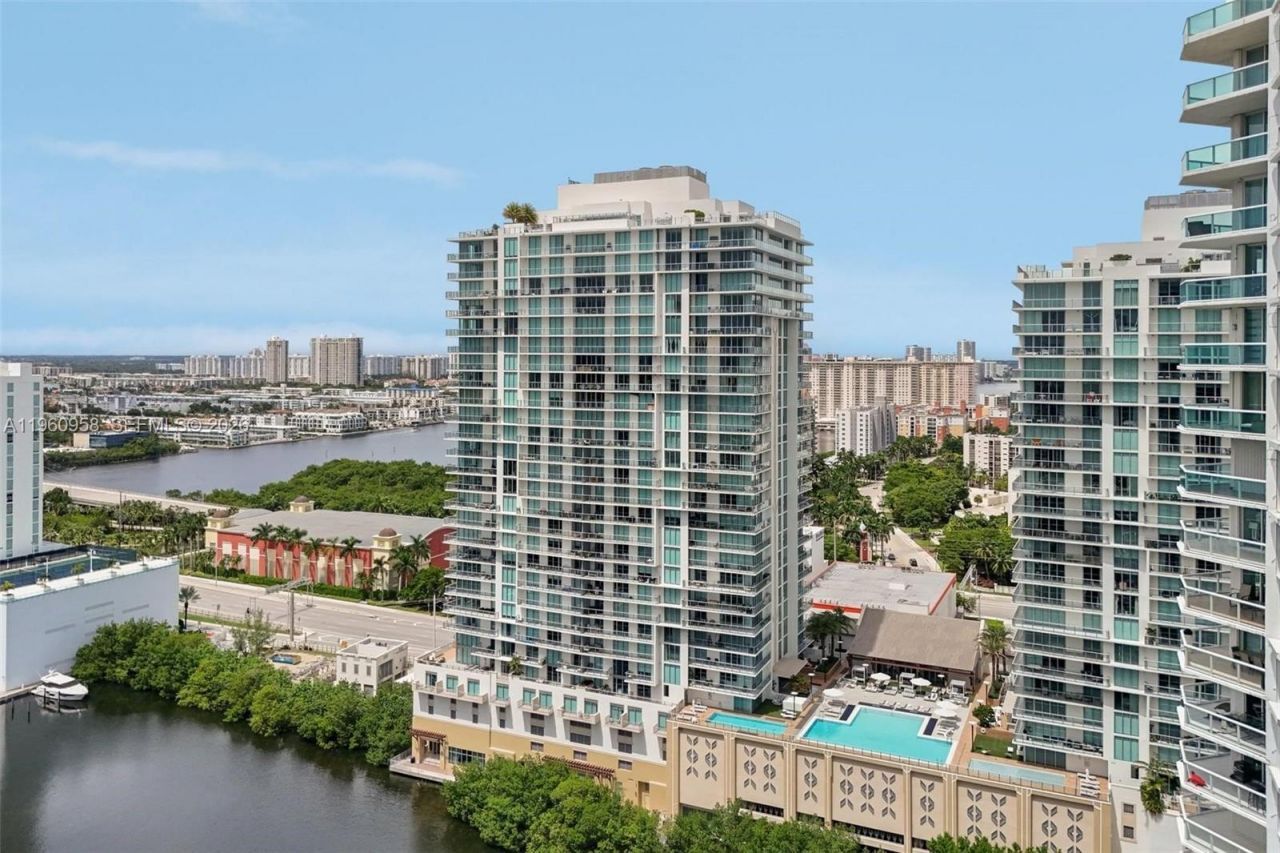 330 Sunny Isles Blvd, Unit 5-907, Sunny Isles Beach, FL 33160 Photo