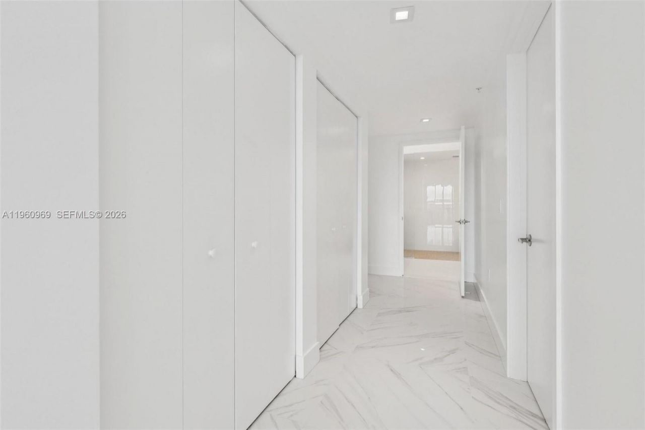 330 Sunny Isles Blvd , Unit 5-907, Sunny Isles Beach, FL 33160 Photo