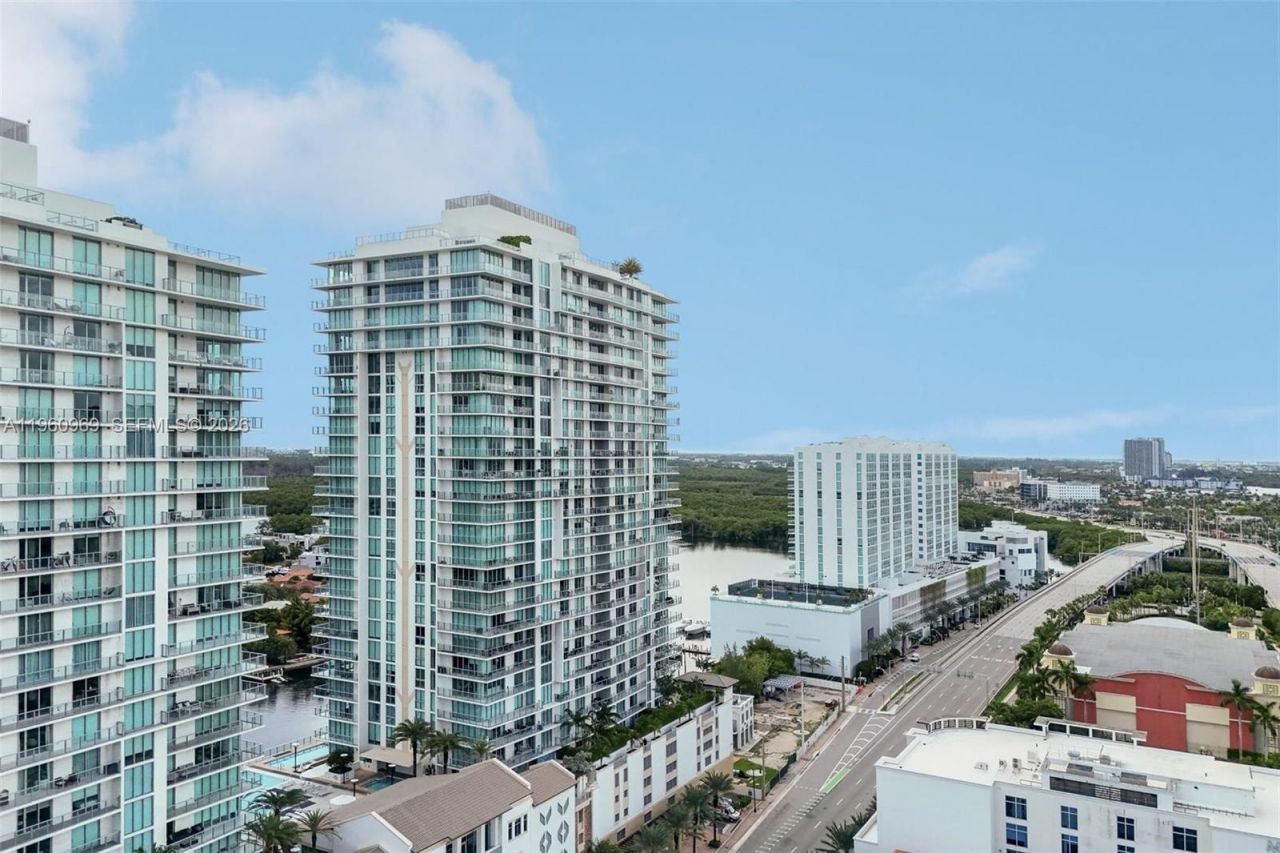 330 Sunny Isles Blvd , Unit 5-907, Sunny Isles Beach, FL 33160 Photo