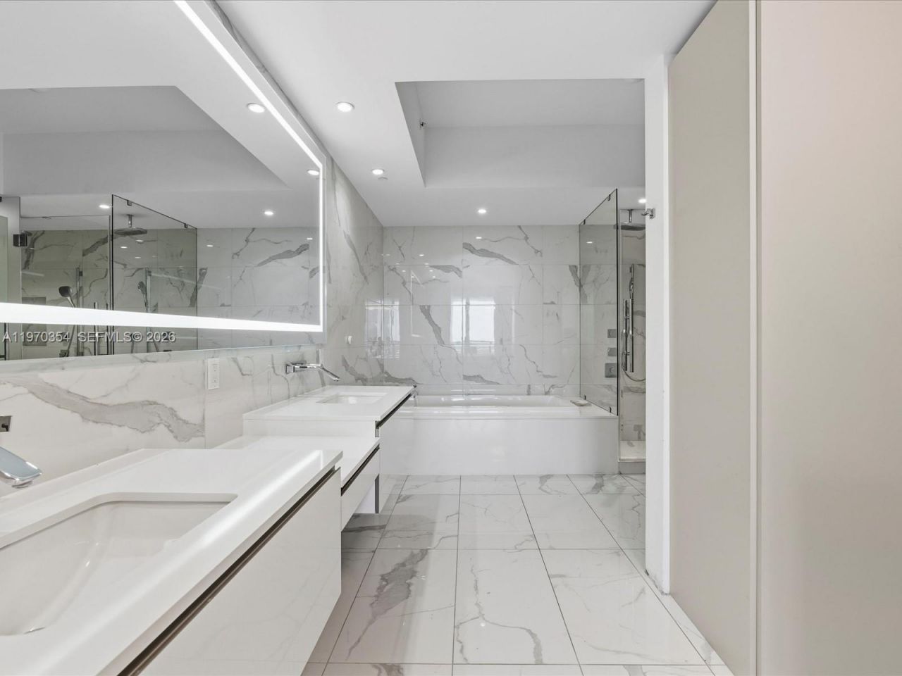 5500 Island Estates Dr, Unit 606N, Aventura, FL 33160 Photo