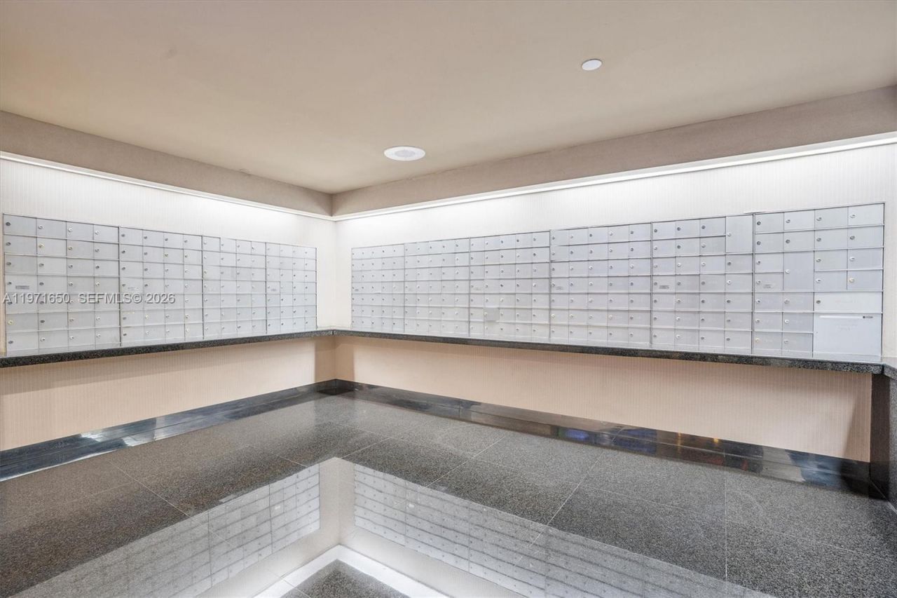 20191 E Country Club Dr, Unit 510, Aventura, FL 33180 Photo