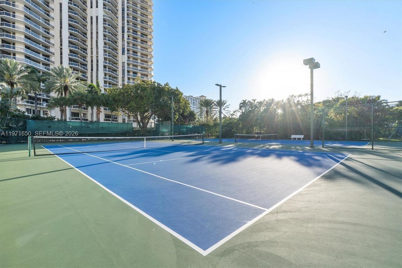 20191 E Country Club Dr, Unit 510, Aventura, FL 33180 Photo