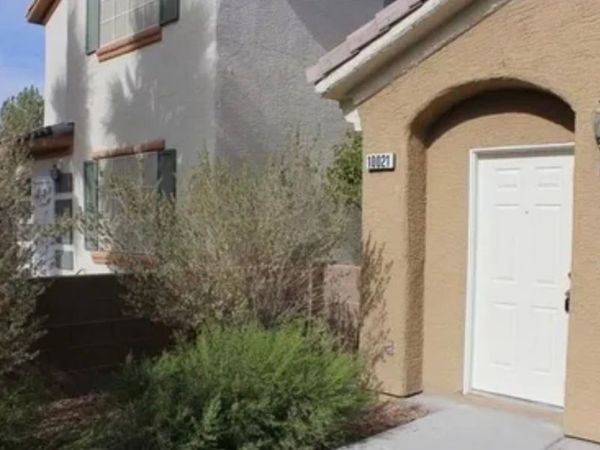 10021 Via Toro Avenue , Las Vegas, NV 89117