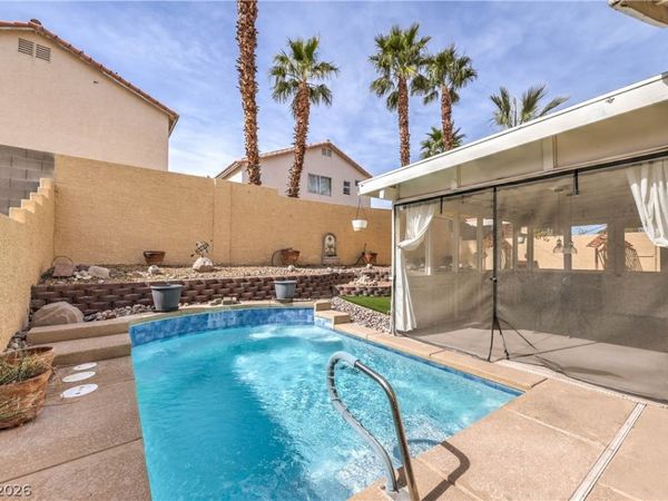 1005 Rainbow Meadows Drive, Las Vegas, NV 89128