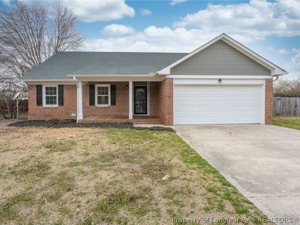 421 Riverwind Drive, Spring Lake, NC 28390