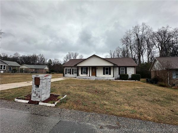 1986 Christopher Way, Fayetteville, NC 28303