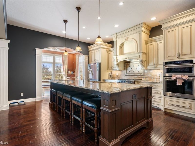 1124 Laurel Green Drive NE, North Canton, OH 44720 Photo 14