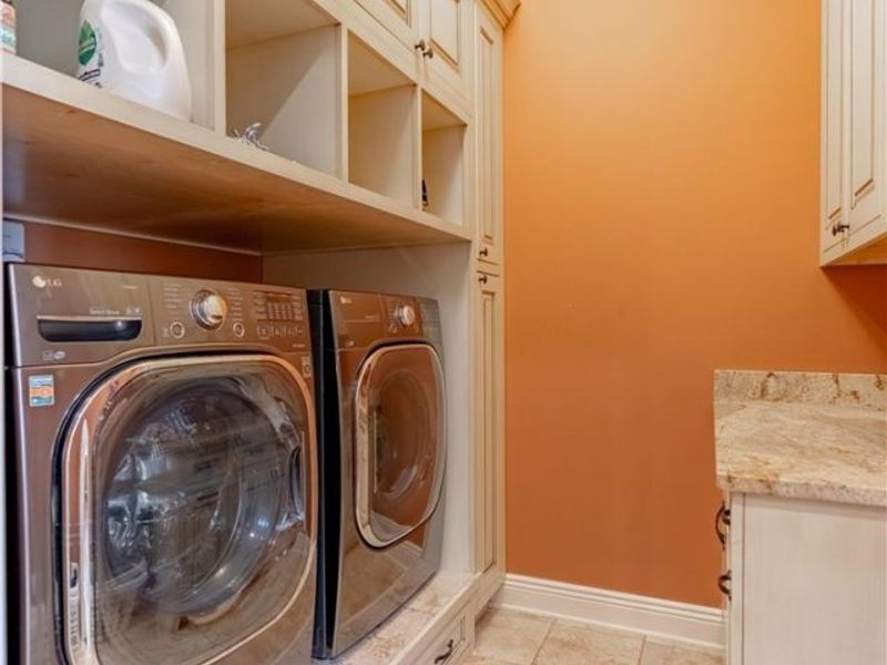 1124 Laurel Green Drive NE, North Canton, OH 44720 Photo 22