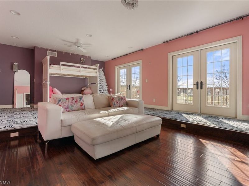 1124 Laurel Green Drive NE, North Canton, OH 44720 Photo 38