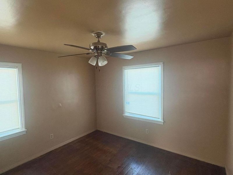 1437 E 19th Avenue , Columbus, OH 43211 Photo 6