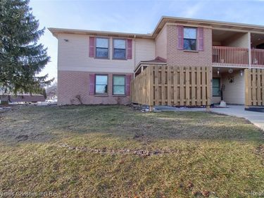 19355 Surrey Lane, Northville Twp, MI 48167