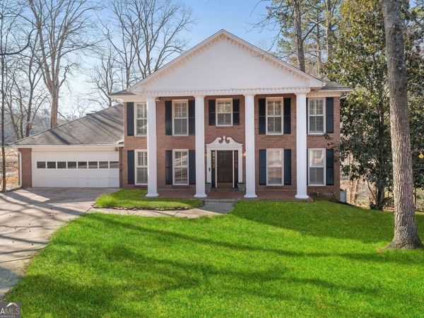 400 Fallen Leaf Lane, Roswell, GA 30075