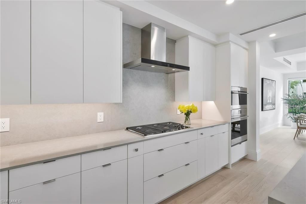 1130 3rd Ave S, Unit 105, Naples, FL 34102 Photo