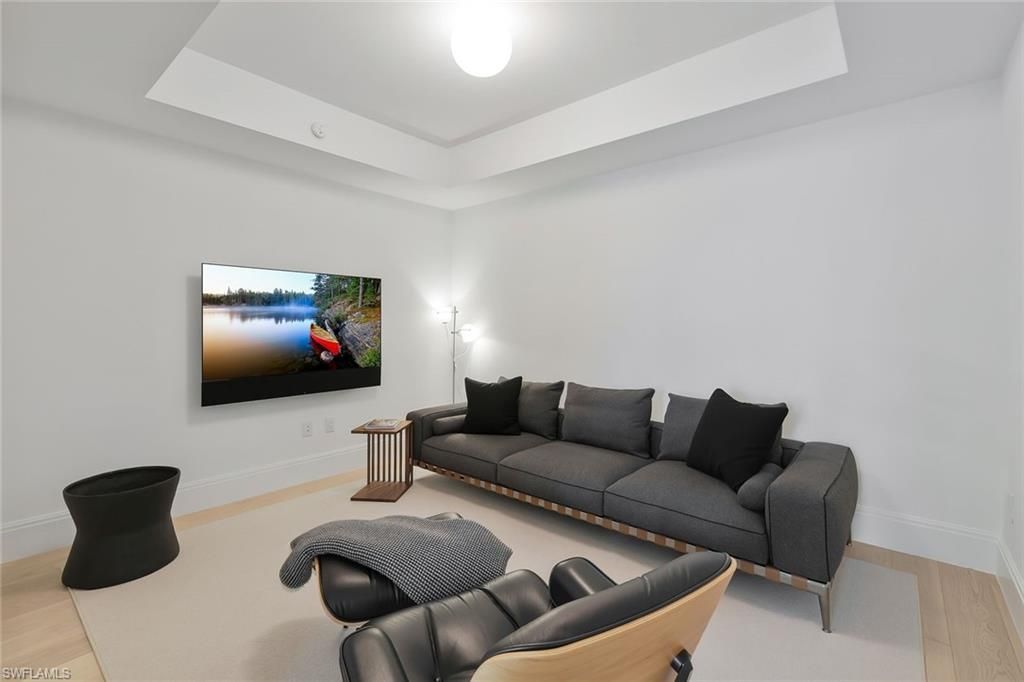 1130 3rd Ave S, Unit 105, Naples, FL 34102 Photo