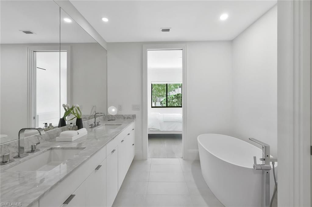 1130 3rd Ave S, Unit 105, Naples, FL 34102 Photo