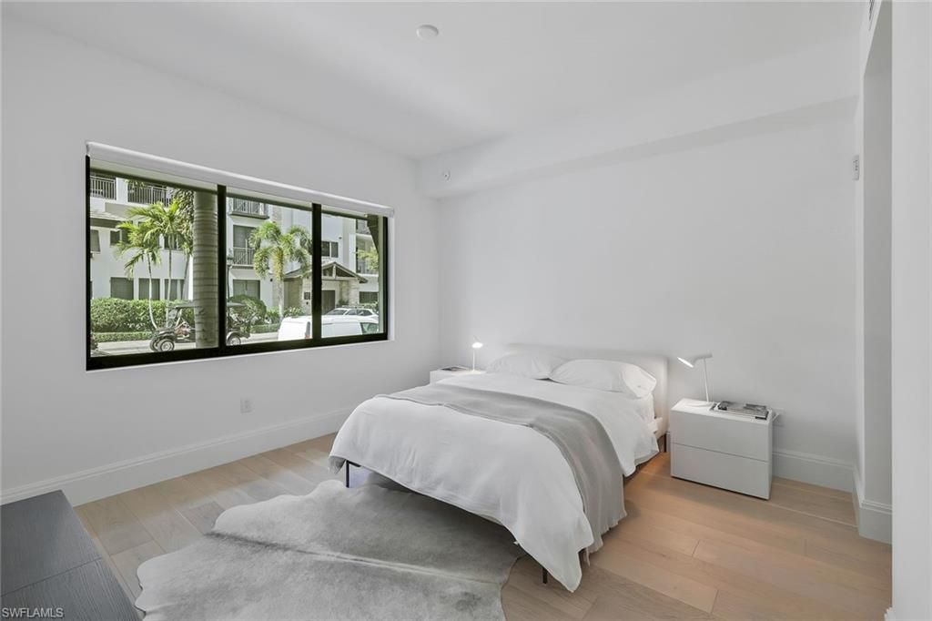 1130 3rd Ave S, Unit 105, Naples, FL 34102 Photo