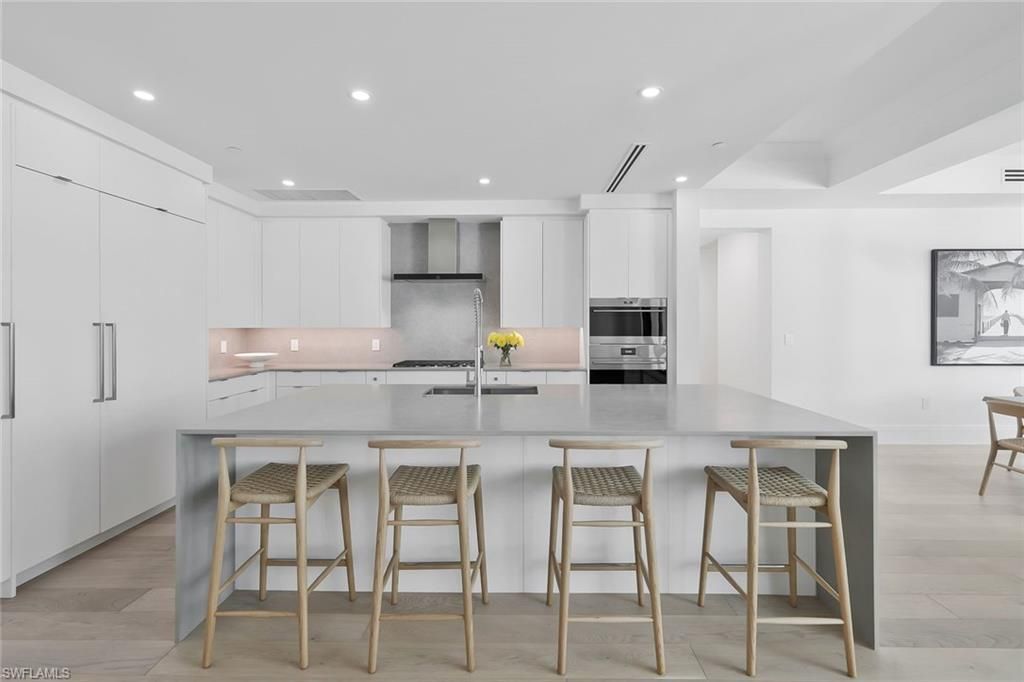 1130 3rd Ave S, Unit 105, Naples, FL 34102 Photo