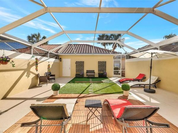 6210 Towncenter CIR, NAPLES, FL 34119