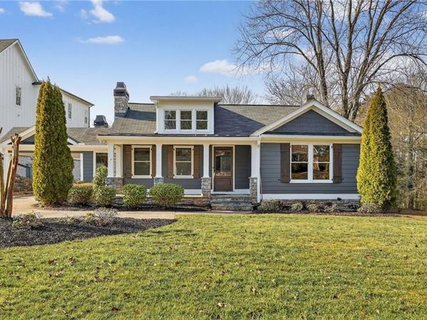 86 Woodstock Road, Roswell, GA 30075