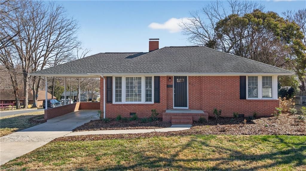 401 Ridgecrest Road, Asheboro, NC 27203 Main Photo