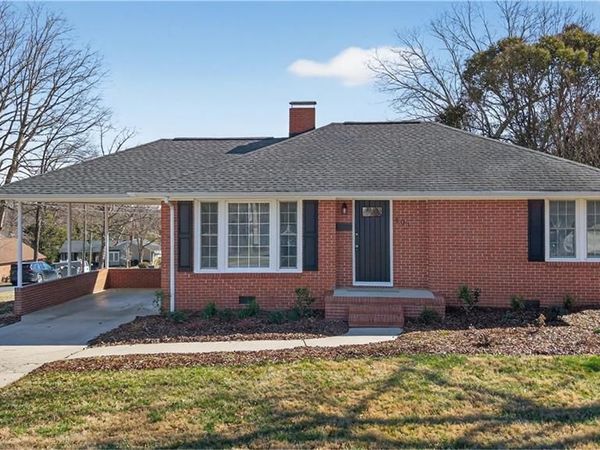 401 Ridgecrest Road , Asheboro, NC 27203