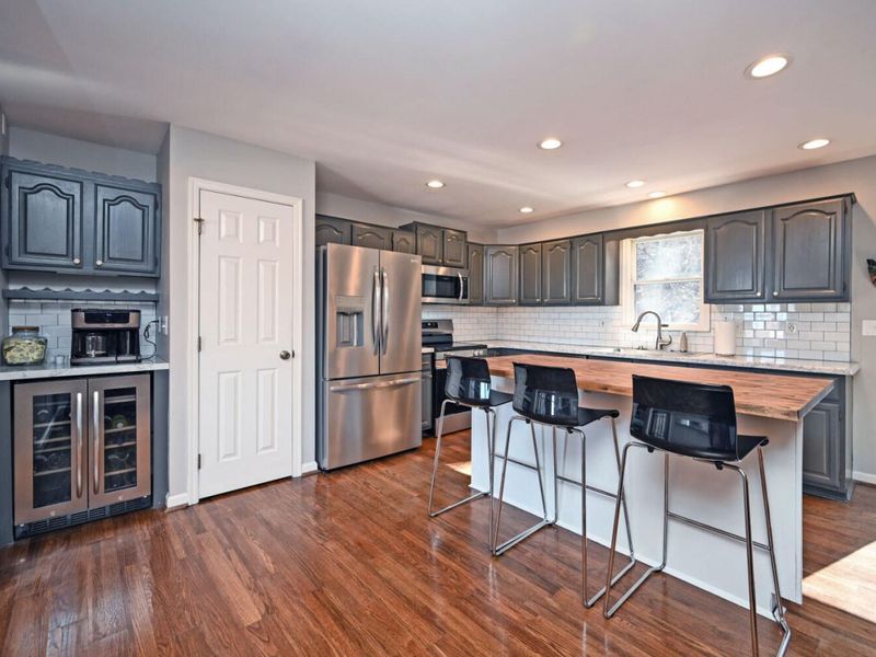 651 Pointe Benton Lane, Covington, KY 41014 Photo 12