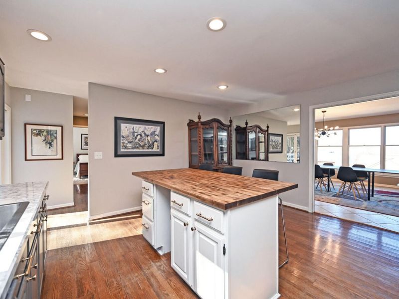 651 Pointe Benton Lane, Covington, KY 41014 Photo 14